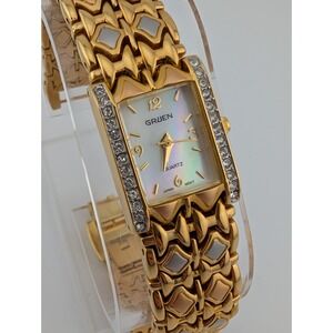 Gruen Tank Watch Women MOP Dial 18mm Case Crystals 7.5" Band- New Battery